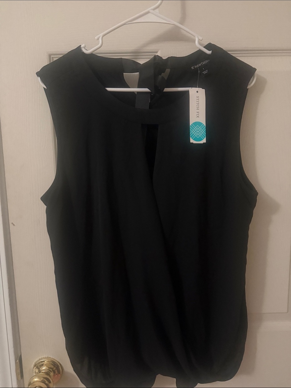 41 Hawthorn Black Sleeveless Keyhole Front Blouse